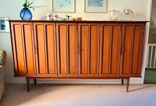 Anrichte sideboard holz braun - anrichte/sideboard,